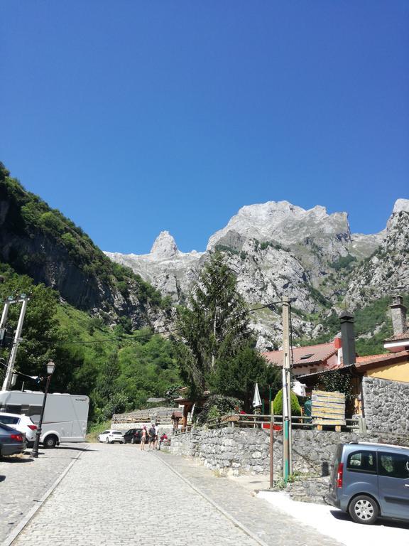 Hotel Hostal Casa Tino Caín Zewnętrze zdjęcie